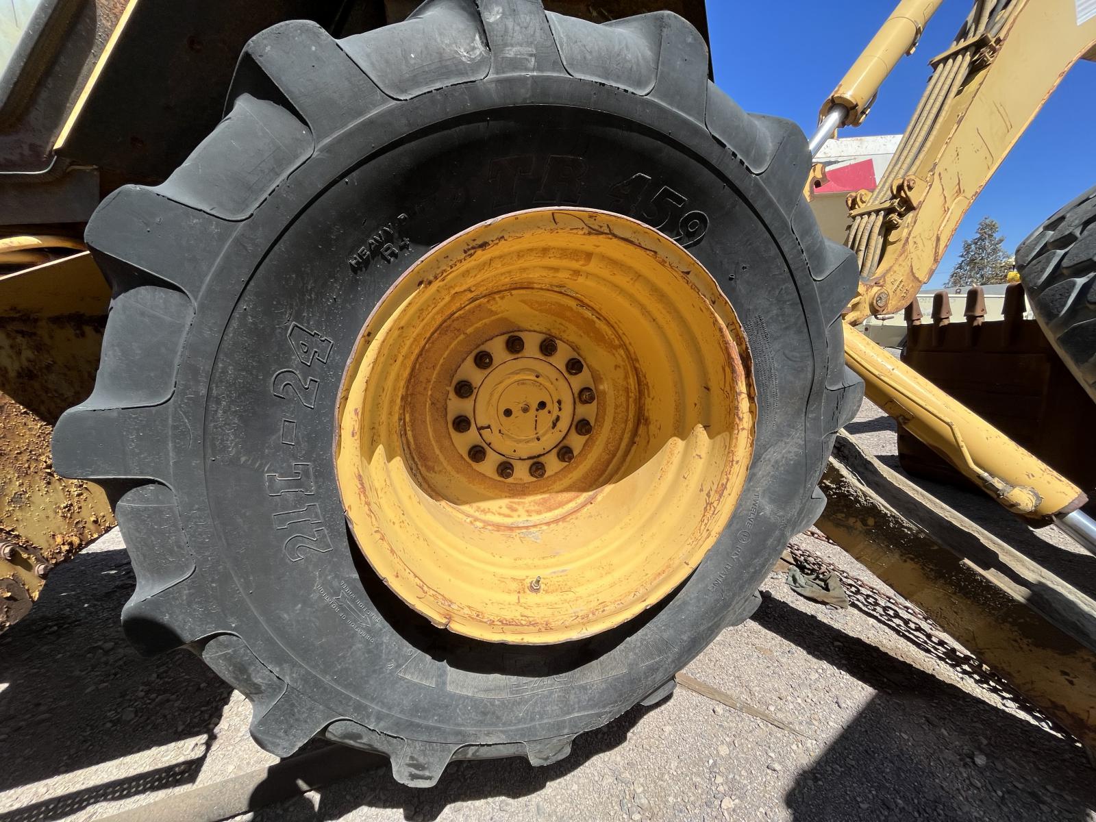 ./imagenes/INVOICE/2019/16531/RETROEXCAVADORA CATERPILLAR 446B (8).JPG